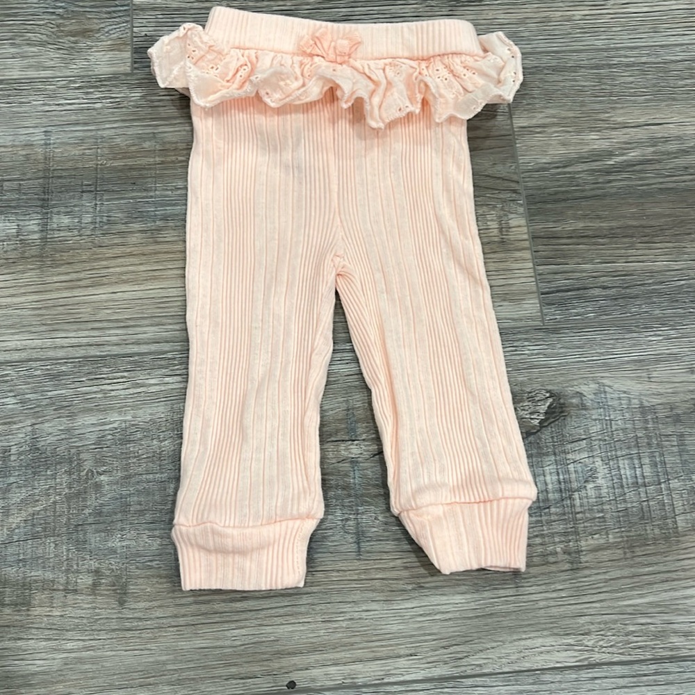 🦄5/25 Baby Ruffle Leggings